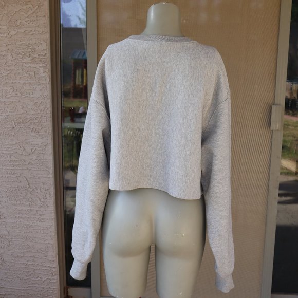 CHAMPION Reverse Weave® Crop Sweatshirt In Gfs Silver Grey - Picture 6 of 6